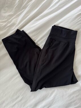 Athleta Black Straight Leg Pant